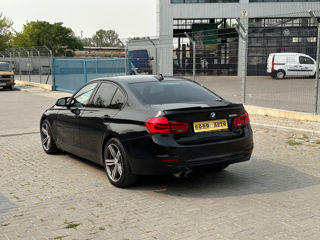 BMW 3 Series foto 7