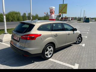 Ford Focus foto 2