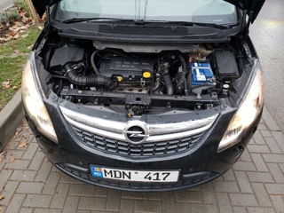 Opel Zafira foto 4