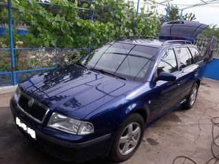 Skoda Octavia foto 2