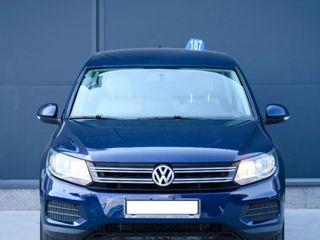 Volkswagen Tiguan foto 2