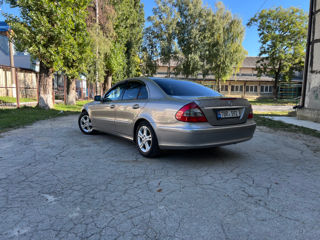 Mercedes E-Class foto 7