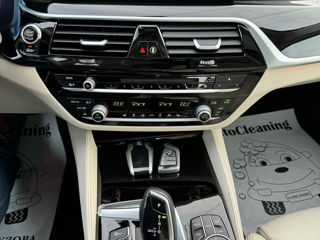 BMW 5 Series foto 6