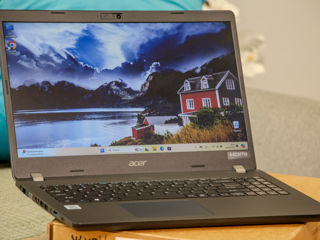 Acer TravelMate 15/ Core I5 10210U/ 16Gb Ram/ 256Gb SSD/ 15.6" HD!!! foto 5