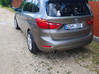 BMW 2 Series Gran Tourer foto 2