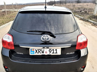 Toyota Auris foto 8