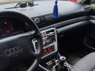 Audi A4 foto 2