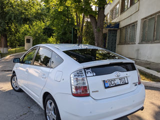 Toyota Prius foto 2