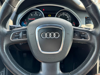 Audi Q7 foto 11