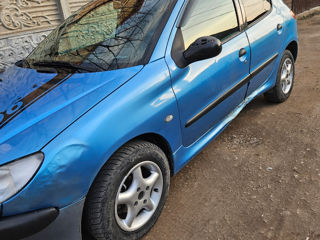 Peugeot 206 foto 2