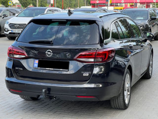 Opel Astra foto 2