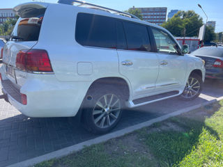 Lexus LX Series foto 3