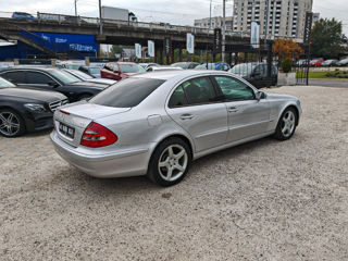 Mercedes E-Class foto 6