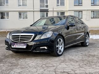 Mercedes E Class foto 3