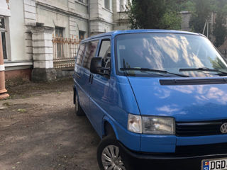 Volkswagen Transporter foto 2