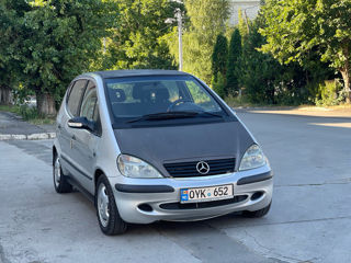 Mercedes A-Class foto 3