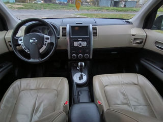 Nissan X-Trail foto 8