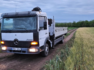 Mercedes Atego foto 2