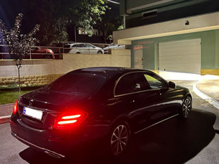 Mercedes E-Class foto 20