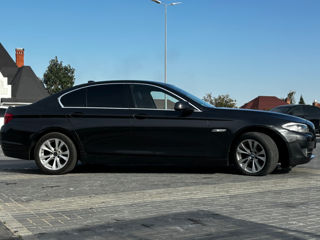 BMW 5 Series foto 3