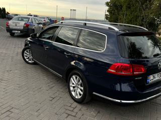 Volkswagen Passat foto 4