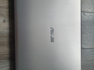 Asus VivoBook Pro 15 foto 3