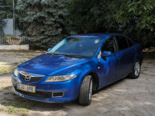 Mazda 6 foto 2