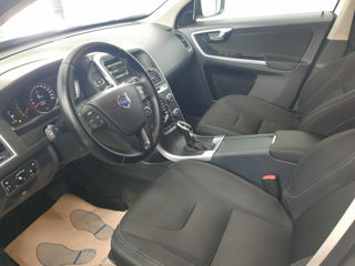 Volvo XC60 foto 9