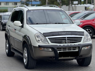 Ssangyong Rexton фото 3