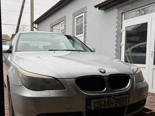 BMW 5 Series foto 4