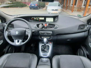 Renault Scenic foto 2