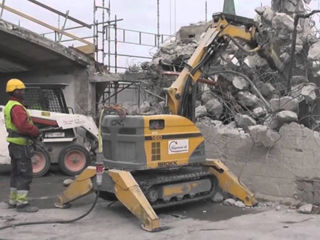 Miniexcavatoare Robot hidraulic pentru demolari foto 6