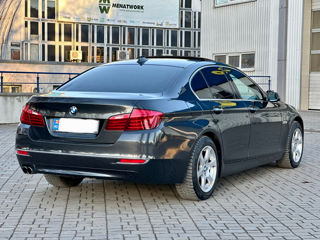 BMW 5 Series foto 3