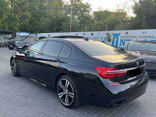 BMW 7 Series foto 3