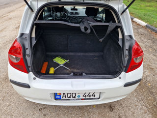 Renault Clio foto 7