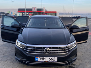 Volkswagen Jetta foto 8