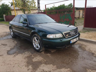 Audi A8 foto 3