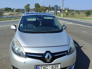 Renault Grand Scenic foto 1