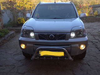 Nissan X-Trail foto 3