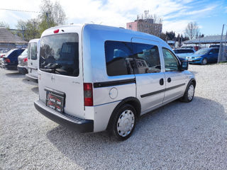 Opel Combo foto 5