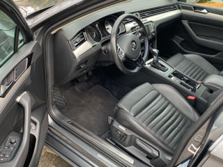 Volkswagen Passat foto 9