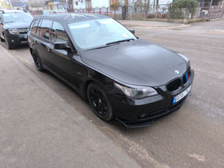 BMW 5 Series foto 6