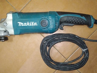 Большая болгарка Makita 230 мм/2000 watt (защитой  + ручка) и Makita 125 мм/1300 watt, оригиналы foto 5