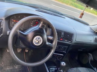 Volkswagen Golf foto 7