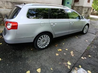 Volkswagen Passat foto 3