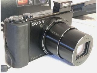 Sony Cyber-shot DSC-HX9V состояние новое foto 1
