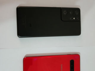 Samsung S10 red