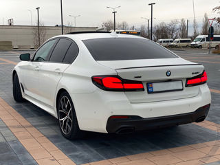 BMW 5 Series foto 2