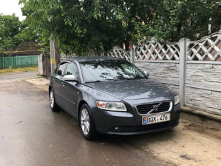 Volvo S40