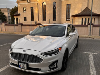 Ford Fusion foto 1